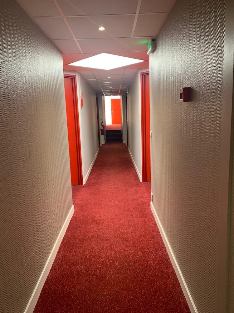 The Originals City, Hotel Nimes Costieres, Ex Inter Hotel Екстер'єр фото
