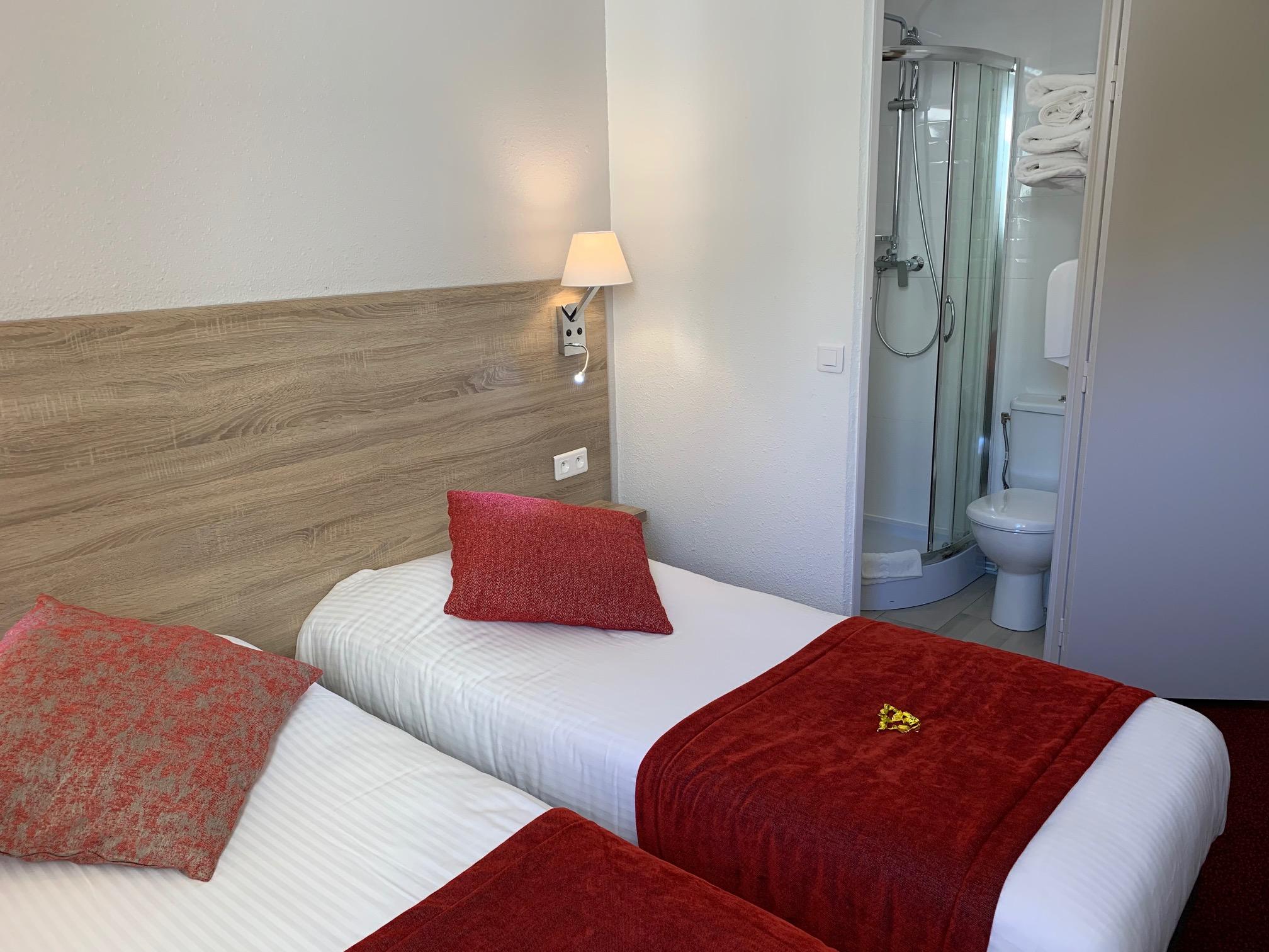The Originals City, Hotel Nimes Costieres, Ex Inter Hotel Екстер'єр фото